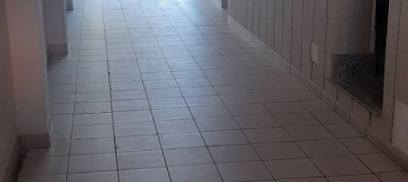 4-salle Appartement à Lecce, Italy No. 15613 51