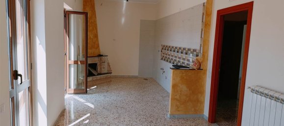 3 rooms Apartment in Salerno, Italy No. 274322 14