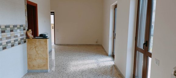 3 rooms Apartment in Salerno, Italy No. 274322 15