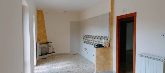 3 rooms Apartment in Salerno, Italy No. 274322 21