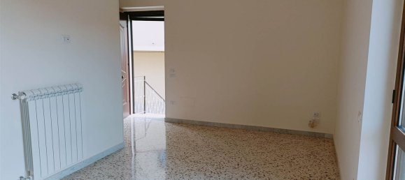 3 rooms Apartment in Salerno, Italy No. 274322 16