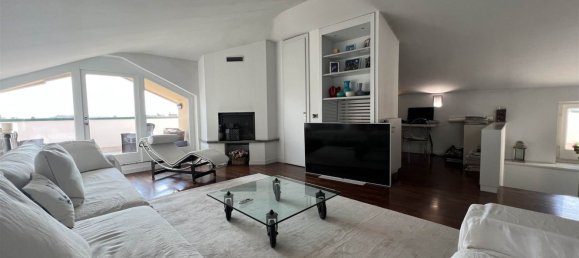 5 rooms Penthouse in Piacenza, Italy No. 92469 16