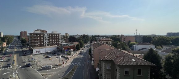 5 rooms Penthouse in Piacenza, Italy No. 92469 6