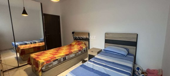 2 bedrooms Maisonette in Marsaxlokk, Malta No. 7381 5