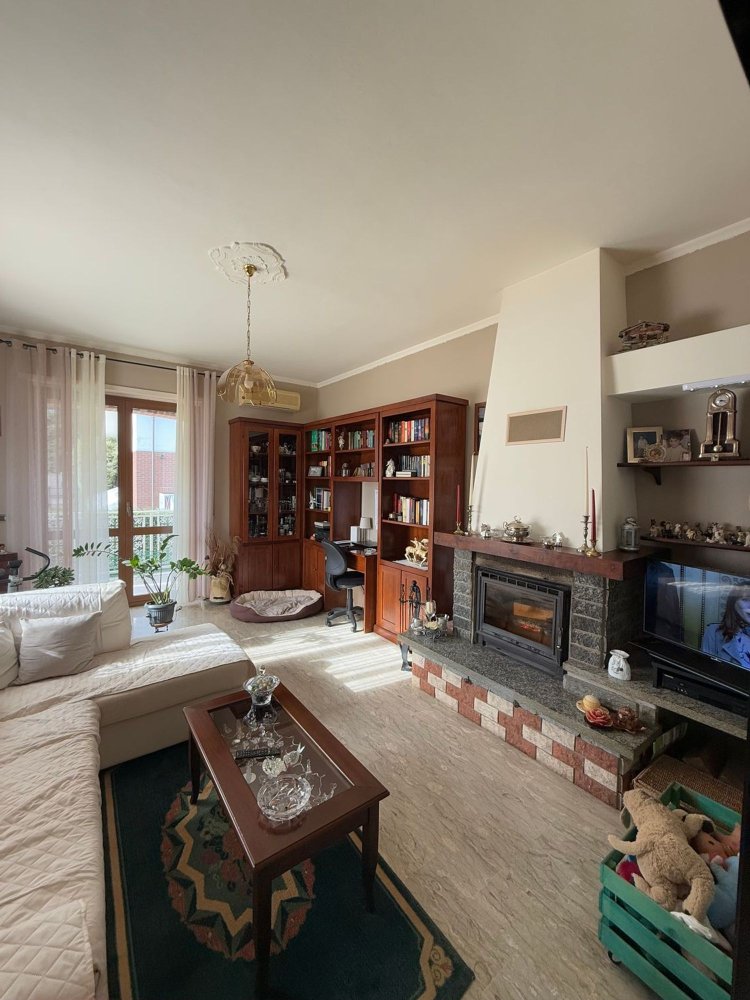 5 rooms Duplex in Zubiena, Italy No. 110882