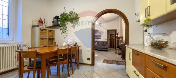 Квартира с 4 комнатами в Кантелло, Италия № 21895 22