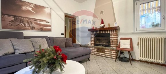 Квартира с 4 комнатами в Кантелло, Италия № 21895 14