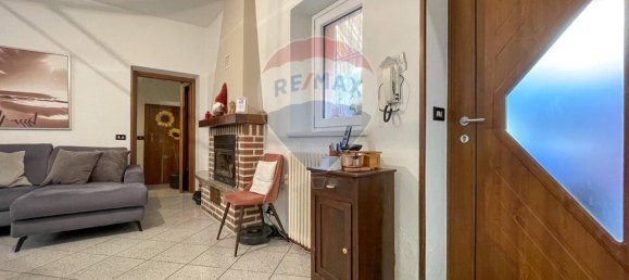 Квартира с 4 комнатами в Кантелло, Италия № 21895 6