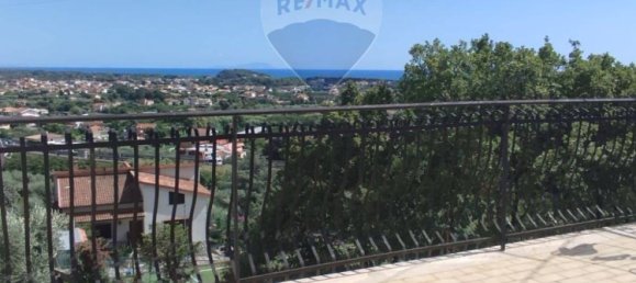 Casa de 5 divisões em Minturno, Italy N.º 272224 4