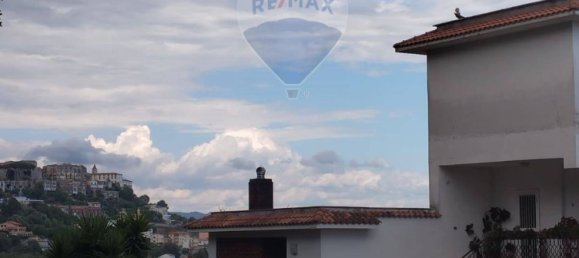 Casa de 5 divisões em Minturno, Italy N.º 272224 2