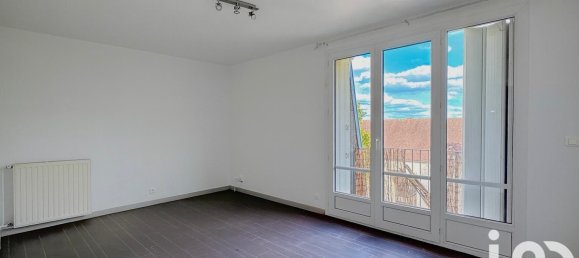 2 bedrooms Apartment in Saint-Nom-la-Breteche, France No. 347048 2