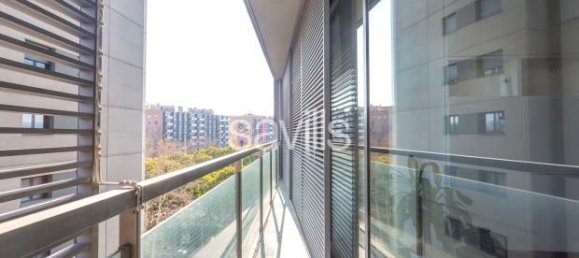 Apartamento de 2 dormitorios en Sant Martí, Spain No. 182314 22