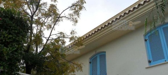 Apartamento T6 em Città Sant'Angelo, Italy N.º 380752 9