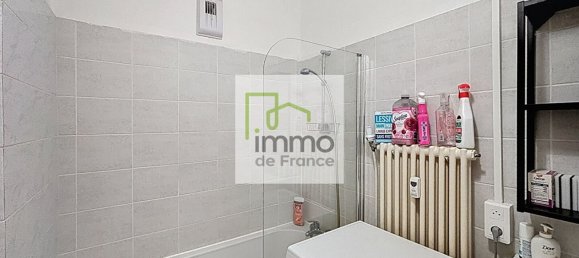 Apartamento de 3 dormitorios en Lille, France No. 215701 13