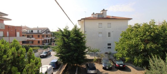 3 bedrooms Apartment in Civitanova Marche, Italy No. 351500 3