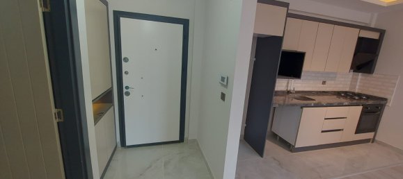 Квартира 1+1 в Мерсин, Турция № 21336 5