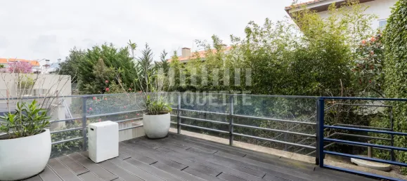 4 bedrooms House in Porto, Portugal No. 15943 10