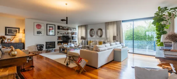 4 bedrooms House in Porto, Portugal No. 15943 4