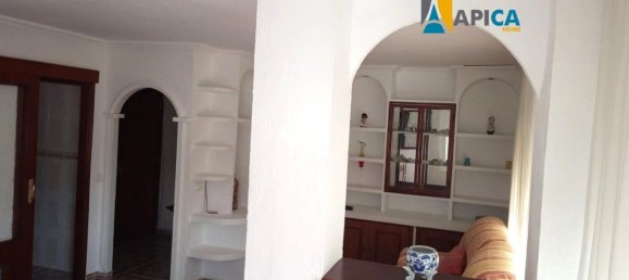 3 bedrooms Apartment in Cadiz, Spain No. 148618 2