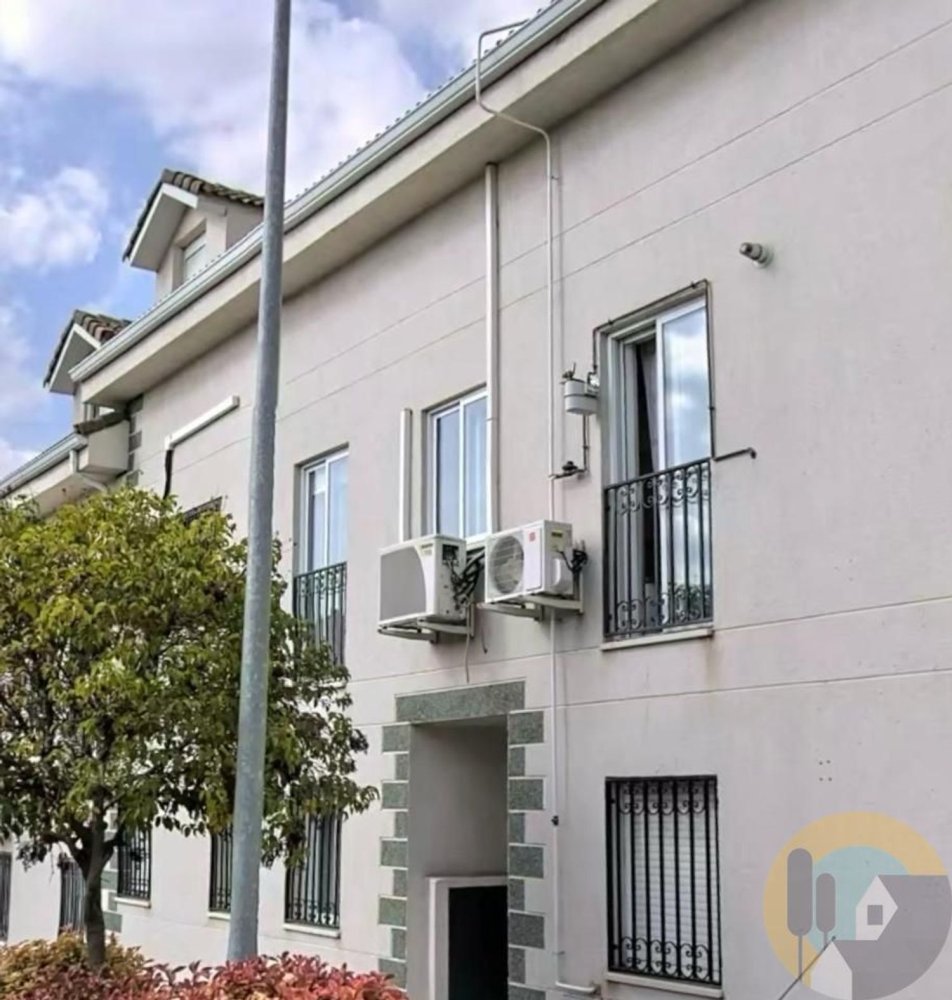 3 bedrooms Duplex in Torres de la Alameda, Spain No. 235911