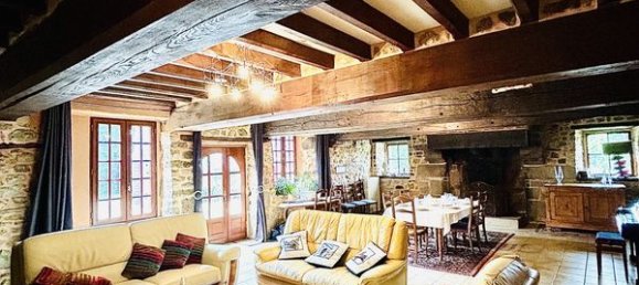 Casa de 8 habitaciónes en Combourtille, France No. 205382 3