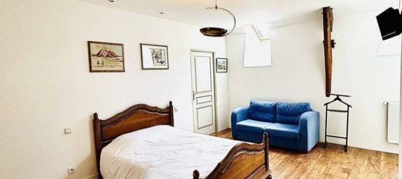 Casa de 8 habitaciónes en Combourtille, France No. 205382 12