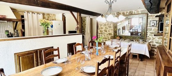 Casa de 8 habitaciónes en Combourtille, France No. 205382 7