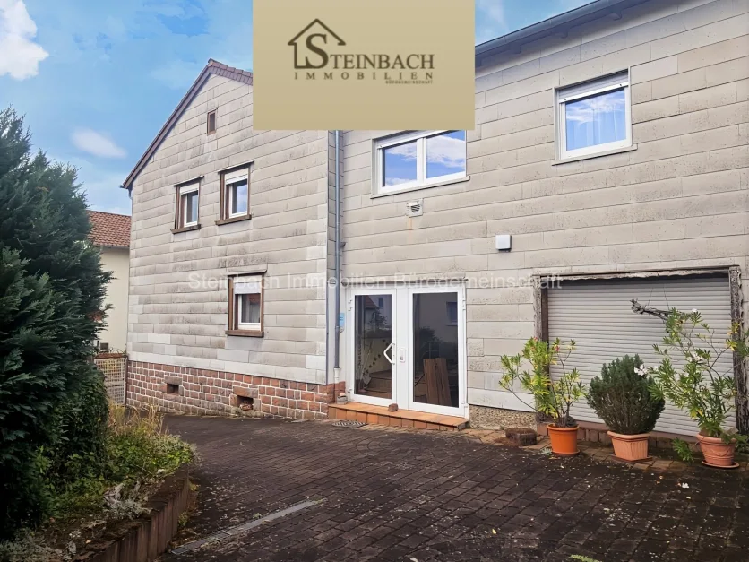 4 bedrooms Townhouse in Kaiserslautern, Germany No. 143161