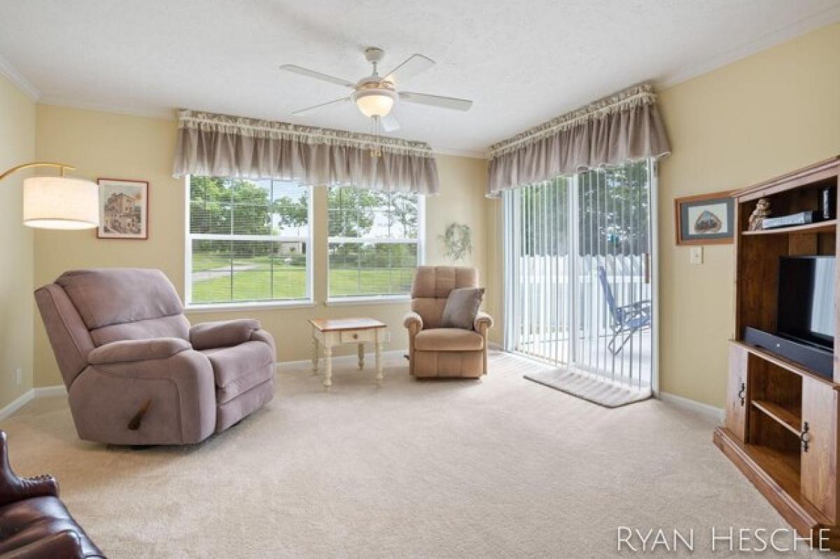 4 bedrooms House in Saranac, USA No. 422865