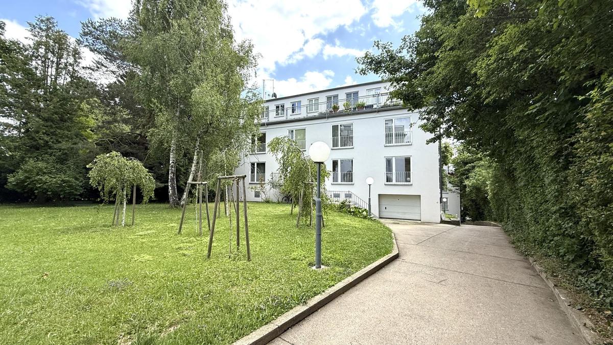 2 rooms Apartment in Penzing, Austria No. 205749