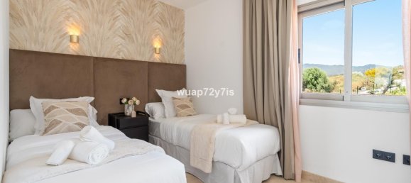 2 chambres Penthouse à Estepona, Spain No. 171908 15