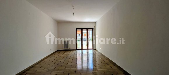 3 Schlafzimmer Wohnung in Isernia, Italy, Nr. 72759 7
