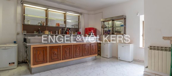 10غرفة شقة في Marcellina, Italy رقم 130878 3