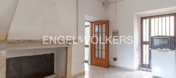 10غرفة شقة في Marcellina, Italy رقم 130878 2