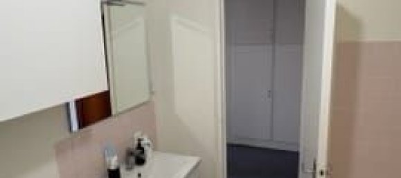 Studio in Chaville, France No. 332418 4