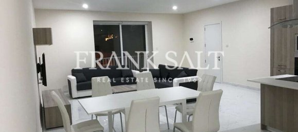 Квартира с 4 спальнями в Корми, Мальта № 9339 6