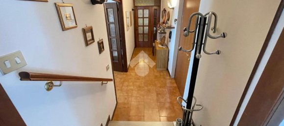 Apartamento de 2 dormitorios en Villa Cortese, Italy No. 356611 10