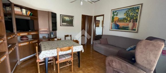 Apartamento de 2 dormitorios en Villa Cortese, Italy No. 356611 12