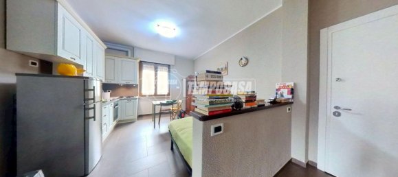 Квартира с 3 комнатами в Куилиано, Италия № 64066 5