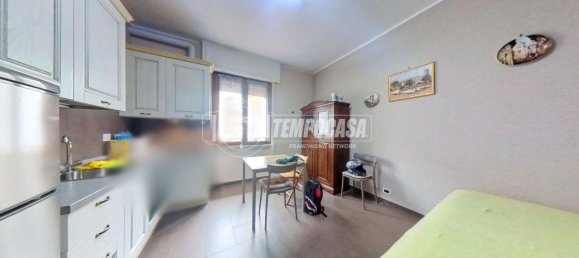 Квартира с 3 комнатами в Куилиано, Италия № 64066 3