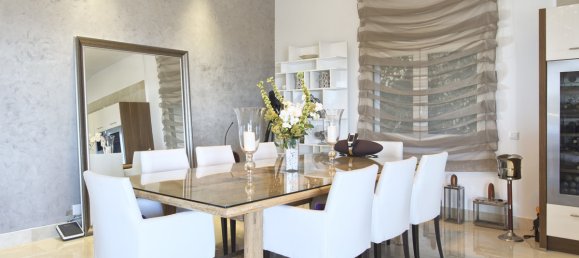 4 bedrooms Villa in Manilva, Spain No. 3271 8