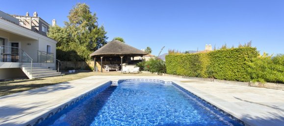 4 bedrooms Villa in Manilva, Spain No. 3271 3