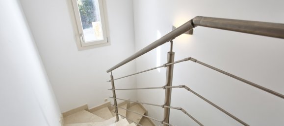 4 bedrooms Villa in Manilva, Spain No. 3271 5