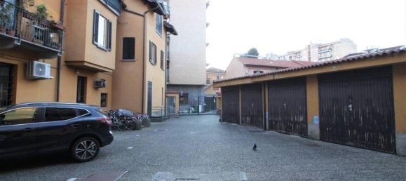 2 rooms Apartment in Cinisello Balsamo, Italy No. 37708 18