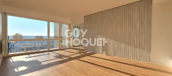 3 bedrooms Apartment in Cachan, France No. 201945 3