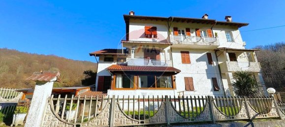 6 rooms Apartment in Masone, Italy No. 41551 24