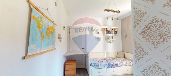 6 rooms Apartment in Masone, Italy No. 41551 41