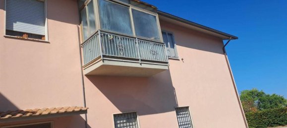 8 rooms Apartment in Scansano, Italy No. 17470 3