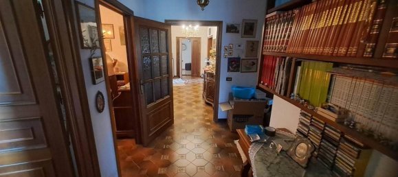 8 rooms Apartment in Scansano, Italy No. 17470 17
