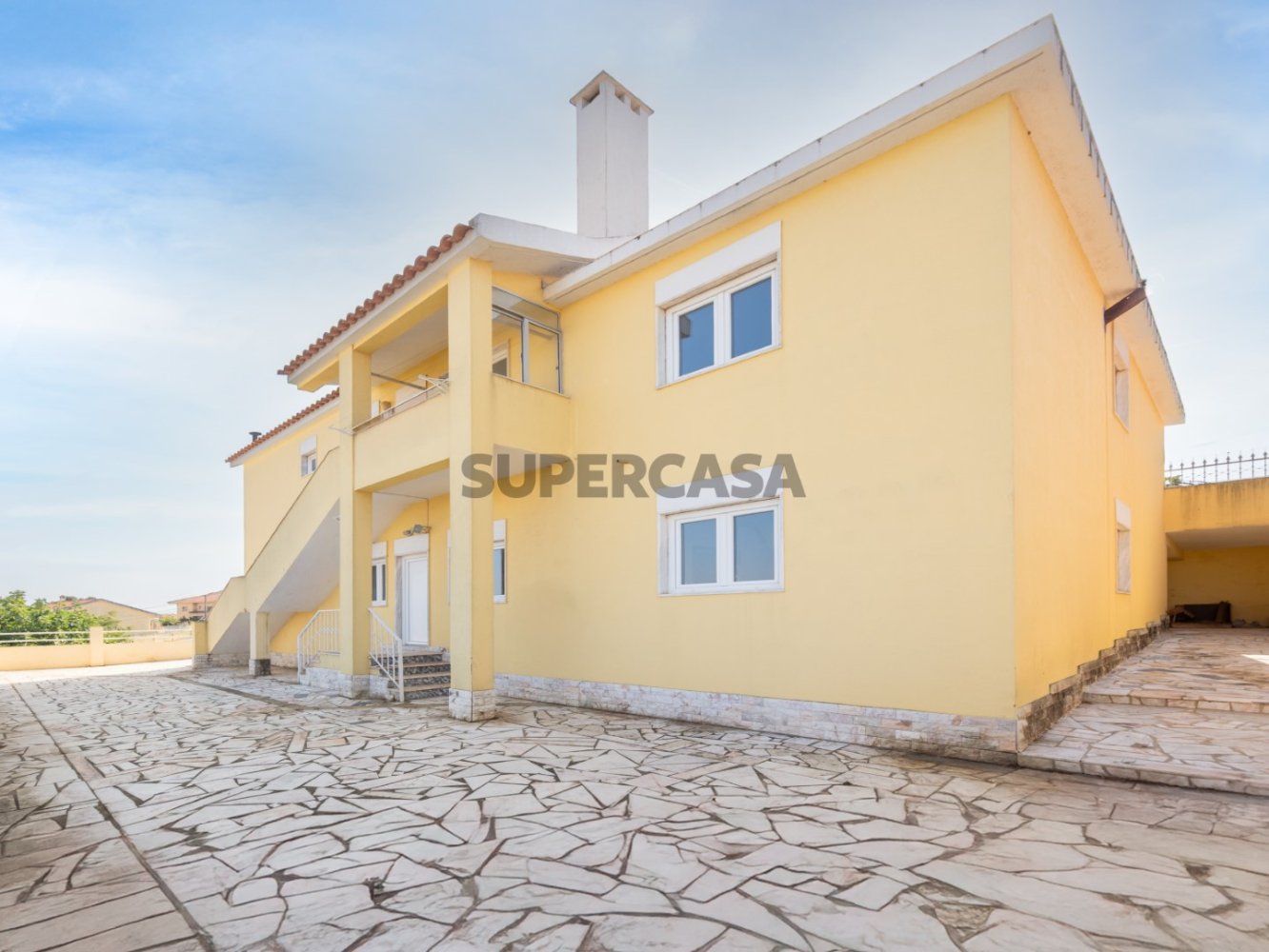 Casa de 6 dormitorios en Porto Salvo, Portugal No. 223262